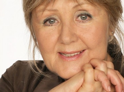 76 éves Halász Judit színésznő,énekesnő. Isten éltesse, köszöntsük őt sok lájkkal!