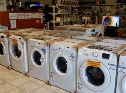 EZ A NAP HÍRE! 2018. NOVEMBER 1-TŐL ISMÉT JÖN AZ OTTHON MELEG PROGRAM! NAGYON SOK PÉNZT ADNAK ÚJ HŰTŐRE, MOSÓGÉPRE FAGYASZTÓRA ÉS MÁS HÁZTARTÁSI GÉPERE!!! ÍMe a hivatalos pályázati felhívás :