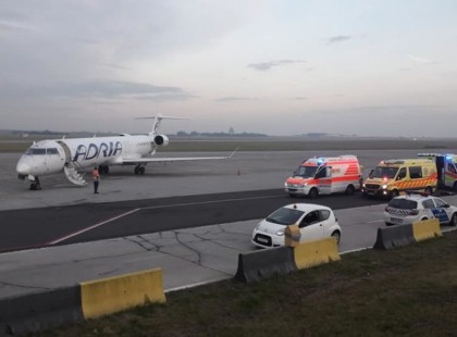 MOST ÉRKEZETT: Kényszerleszállás történt Budapesten: egy gyermek meghalt a reptéren