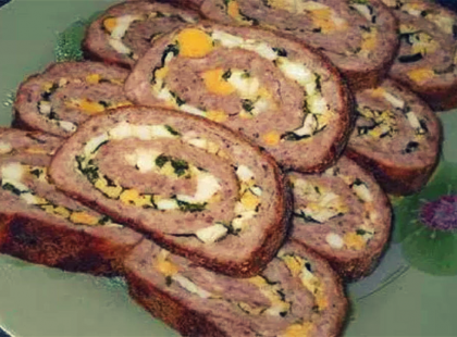 Töltött rolád ahogy mi készítjük, ezzel minden vendéget lenyűgözhetsz!