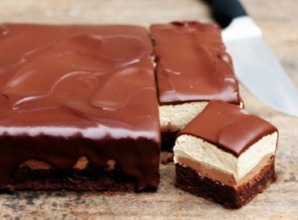 Káprázatos csokoládés szelet, fenséges csokoládés és mascarponés krémmel!
