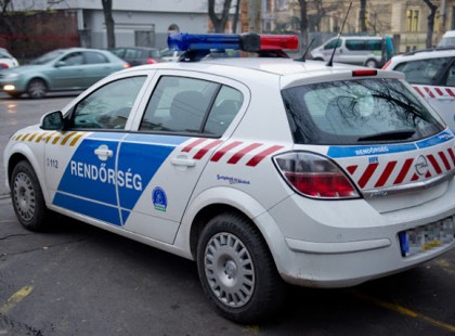 Hihetetlen, de Ez megtörtént apukámmal múlthét vasárnap! Nem szeretnék semmi mást, csak azt, hogy terjesszétek és tudja meg az Ország - Világ..!