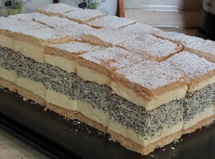 Francia mákos krémes, mióta kipróbáltam ezt a receptet, ez lett a család kedvence!