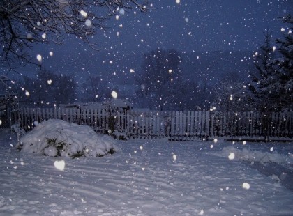 Pécsett - Komlón - Szentgotthárdon havazik - a hőmérséklet is többfelé közelít a 0 fokhoz.