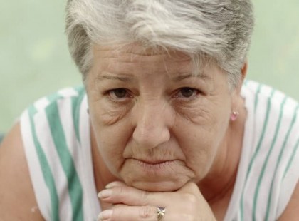 Szerintem minden embernek 55 évesen nyugdíjba KÉNE MENNIE, hogy tudjunk még élni, örülni, boldognak lenni