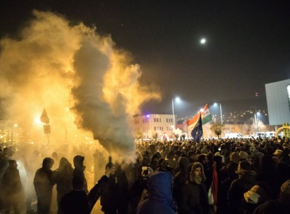Hazajönnének a külföldön élő magyarok, hogy tüntessenek a rabszolgatörvény ellen