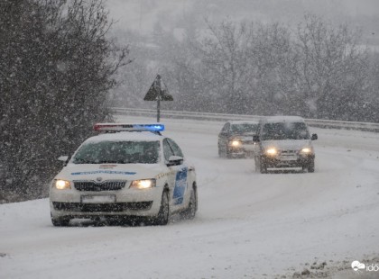 Mégis fehér karácsonyunk lesz! Van, ahol már esik a hó Magyarországon - videó