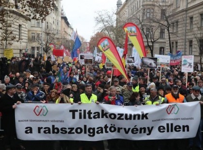 Megkérdezték a miniszterelnököt, hogy mi a véleménye a tegnapi tüntetésről. EZT mondta