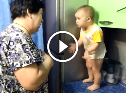 Bűbájos videó: Nagymama és unokája átbeszélik az élet nagy dolgait