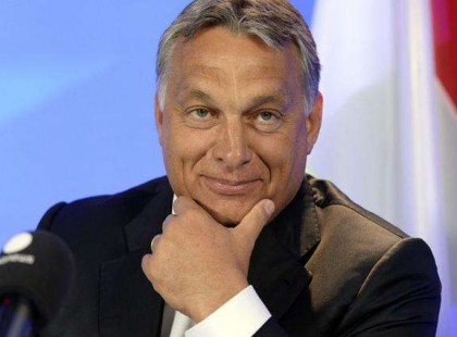 Négy tonna ajándékkal lepte meg az erdélyi családokat Orbán Viktor felesége