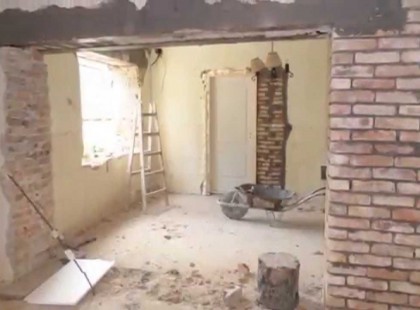 Unios pénztámogatás indult magánszemélyeknek családi ház felújításra : nyílászáró csere, padlófűtés, kazáncsere, fűtéskorszerűsítés, napelem, Itt kérhető az előminősítés.