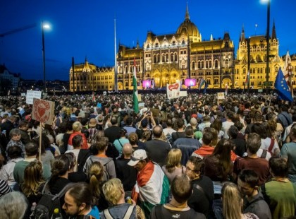 Végre megkérdezték a miniszterelnököt, hogy mi a véleménye a tegnapi tüntetésről. EZT mondta