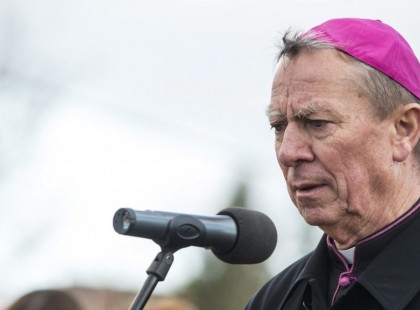 Beer Miklós püspök: szívtelen a társadalmunk, játszva megoldhatnánk a hajléktalankérdést, mégsem tesszük