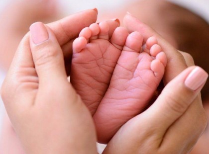 Éjfél után nyolc perccel született meg 2019 első babája