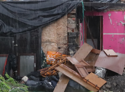 Gyász: Nem bírta tovább a heves esőzést a romos ház teteje és leszakadt - Ilyen borzalmas körülmények között vesztette életét a kis Barbi kedd éjjel - Az angyalok őrizzék örök álmod Te Drága!