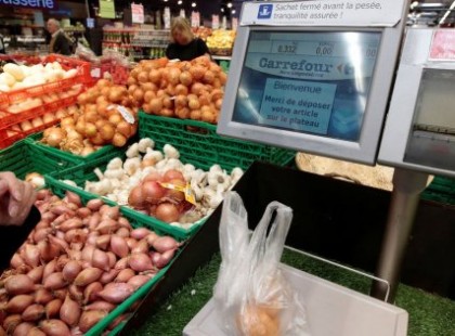 Kötelező lesz rászorulóknak adni az el nem használt élelmiszert Csehországban