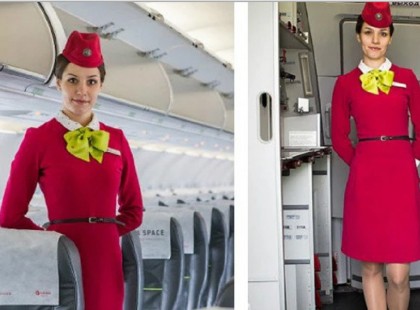 Tudod, miért állnak hátratett kézzel a légiutas-kísérők a gép felszállása előtt?