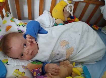 Az 1 éves kis Lalika szervezete kezd összeomlani, jelenleg is az intenzíven fekszik, csak ezt kérik a szülei