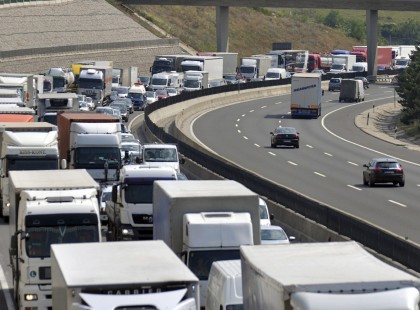 Magömlés miatt lezárták az autópályát