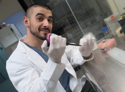 63 éves májdaganatos beteget állított talpra a halál széléről a magyar rákkutató! Kíváncsiak vagyunk, hányan örülnek a hírnek <3