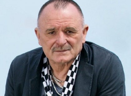 Megműtötték Nagy Ferót!Infúzióval a karjában készült a fotó!