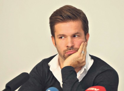 Megbüntették Sebestyén Balázst, a műsorvezető a közösségi oldalán fakadt ki