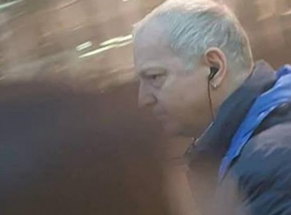 Arcon ütött egy 10 éves gyereket,majd elmenekült ...Őt keresi a rendőrség