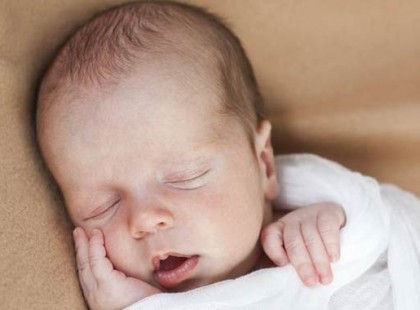 Vécén szülte meg a babáját egy nő....