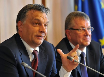 Tovább nőtt a háztartások vagyona, állítólag a lakosság már nem tud mit kezdeni a felhalmozódó vagyonnal