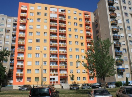 ÍGY VEHETSZ Pár hónap múlva ÜRES ZSEBBEL LAKÁST, panellakást! ELKÉPESZTŐ ÁLLAMI TÁMOGATÁS JÖN Hozzá heteken belül! Most akár önerő nélkül is vehetsz panellakást! Nem kell önerő sem!