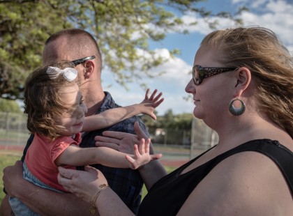 A nővér örökbe fogadta az intenzíven általa ápolt édes kisbabát!