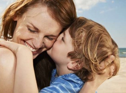 Sokkal boldogabbak a fiúgyermeket nevelő édesanyák ! 10 ok, hogy miért!