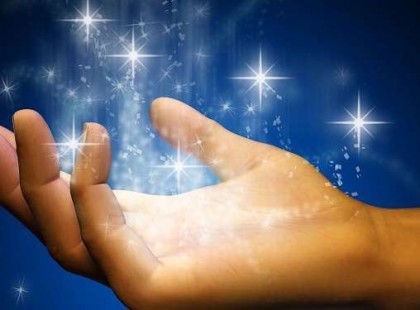 Szombati angyal üzenete :Jó úton haladsz életcélod felé.