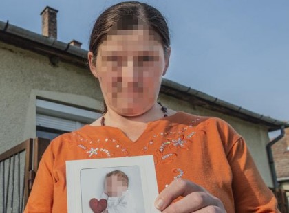 Ezt az 5 hónapos pici babát bántalmazta a saját apja. Kishíján megölte őt