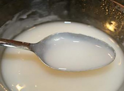 Használd ezt hetente egyszer, és letörölheted az elmúlt tíz évet az arcodról