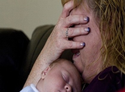 Amikor a szülőszobába értek, mind tudták, a 17 éves anya meg fog halni. Mégis...