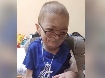 Élő videóban kért Farkas Ricsike imát, és pár jó szót. Aki tehet imádkozzon érte