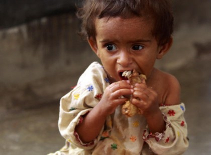 Képmutató világ, a templom 180 milliárdot kap, eközben a világ másik fele éhenhal