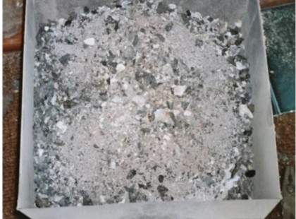 A románok már az interneten árulják a Notre Dame hamuit