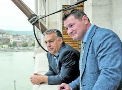 Erdei Zsolt csődbe vitte a Magyar Ökölvívó Szakszövetséget, de ennek ellenére maradhat az elnöke, sőt kap 300 milliót is