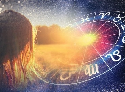 VÁRATLAN FORDULAT A KARRIERBEN, RENGETEG PÉNZ, HIRTELEN DÖNTÉSEK KÖVETKEZNEK BE. DURVA, AMIT A HOLNAPI NAP TARTOGAT EGYESEKNEK