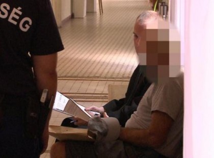 Ismét lebukott a dunaharaszti disznómolesztáló, most egy lóval fajtalankodott - videó