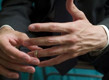 A jegygyűrű viselése fontosabb, mint gondolnád - a következő 6 ok miatt