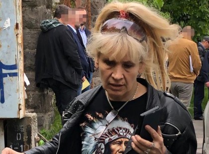 Kilakoltatják Bíró Icát! élő videó