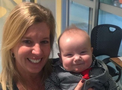 Ez a nővér örökbe fogadta az intenzíven általa ápolt édes kisbabát!