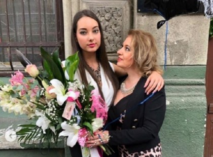 Kiszel Tünde ennyire elérzékenyült lánya ballagásán -fotó