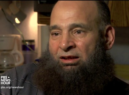 Ennek a férfinek 80 kisgyerek hunyt el házában, ha megtudod az okát, kiráz a hideg !