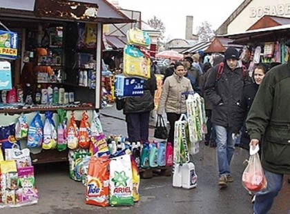 Filléres piac szuper, minőségi áruval! Mindenkinek megéri! Minden van jó áron!Jó minőségű ruha, cipő, háztartási eszközök, fehérnemű, sportcucc -minden, amit el tudsz képzelni és szinte fillérekért!!!! Árak, nyitvatartás, megközelítés és más tudnivalók!