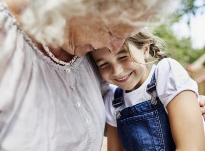 A Nagymama és az unoka közötti szeretet különleges és örök!