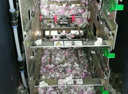 5 millió forintot rágtak szét a patkányok az ATM-ben